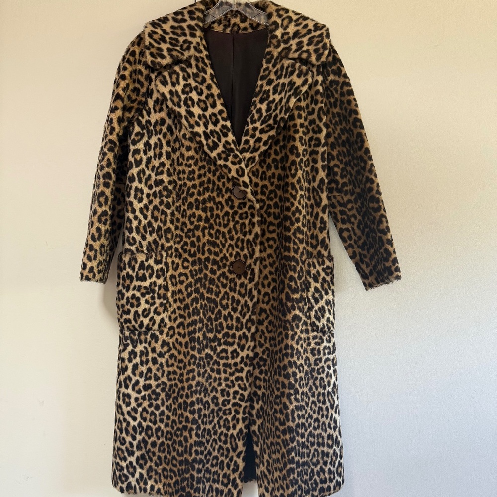 1950's vintage faux leopard A-line coat size 10-12
